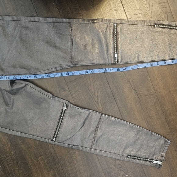 Zara‎ metallic jeans - Picture 9 of 9